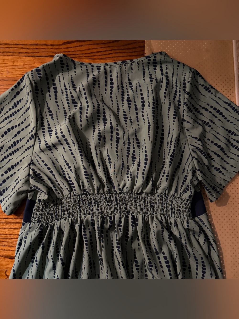 🆕 NEW Without Tags Women’s Olive Green Patterned Peplum Top w/ Black Trim - 2XL - Picture 7 of 11